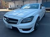 Mercedes-Benz Mercedes Cls 63 AMG Deutsches Fahrzeug Son... - Mercedes-Benz CLS 63 AMG aus 2012