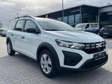 Dacia Jogger Essential TCe 110 | 7 Sitze | KLIMA - Dacia Jogger Essential mit Benzin-Antrieb