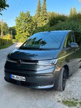 Volkswagen T7 Multivan 2,0 TSI OPF DSG Style - VW T7 Multivan Gebrauchtwagen in München