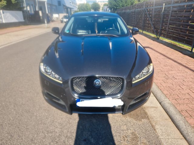 Jaguar XF 2.2 L Diesel -