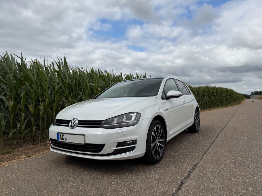 Image of Volkswagen Golf