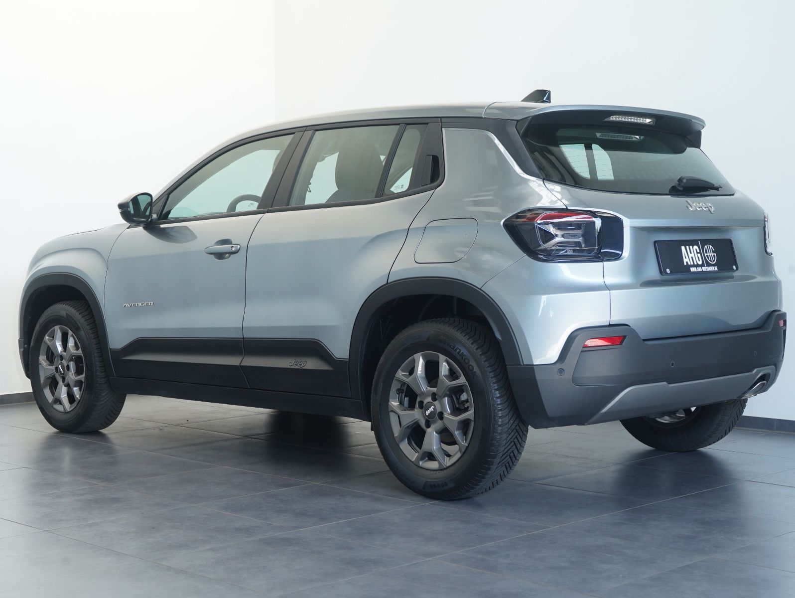 Fahrzeugabbildung Jeep Avenger 1.2 T-GDI Longitude