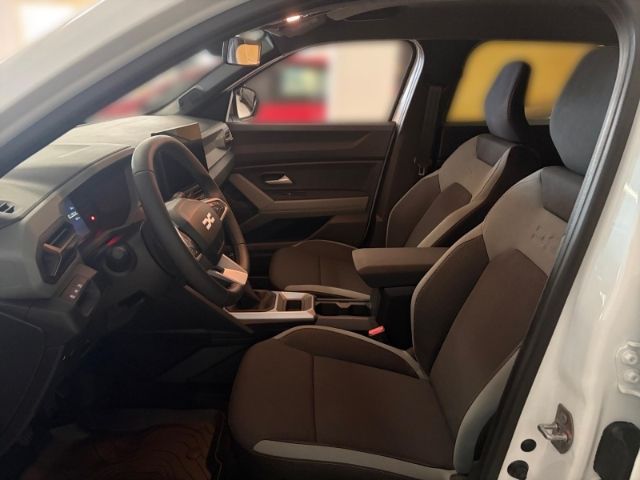 Fahrzeugabbildung Dacia Duster III Mild Hybrid 140 Extreme Winter-Plus-P