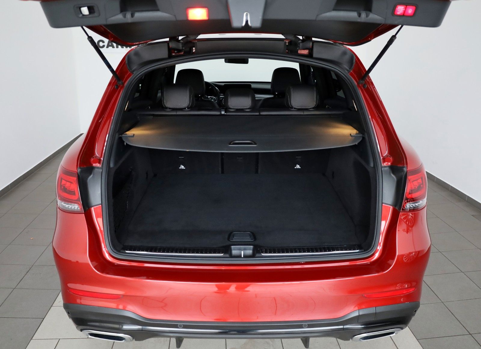 Fahrzeugabbildung Mercedes-Benz GLC 300d 4M AMG Line TLeder,Navi,LED,Panorama,SH