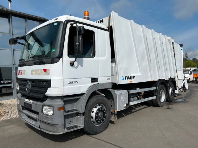 Mercedes-Benz Actros 2536 6x2 Retarder / Klima / Presswagen