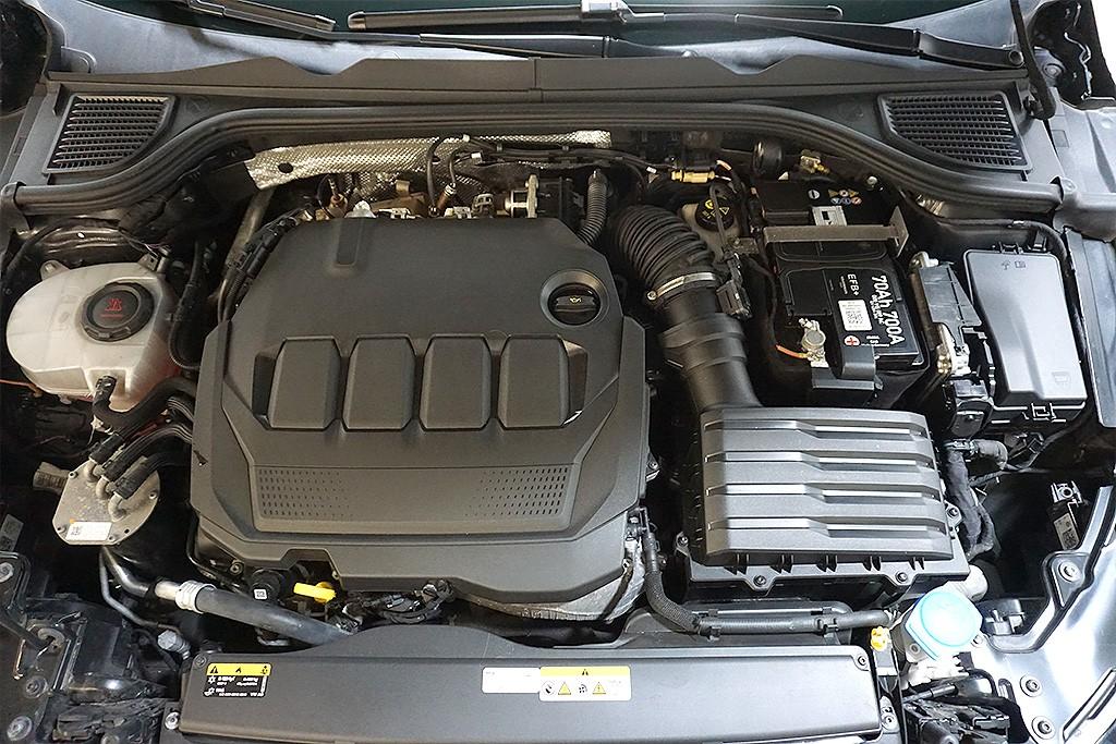 Volkswagen Golf 8 2.0TDI DSG Style Virtual AHK Navi, миниатюра 15