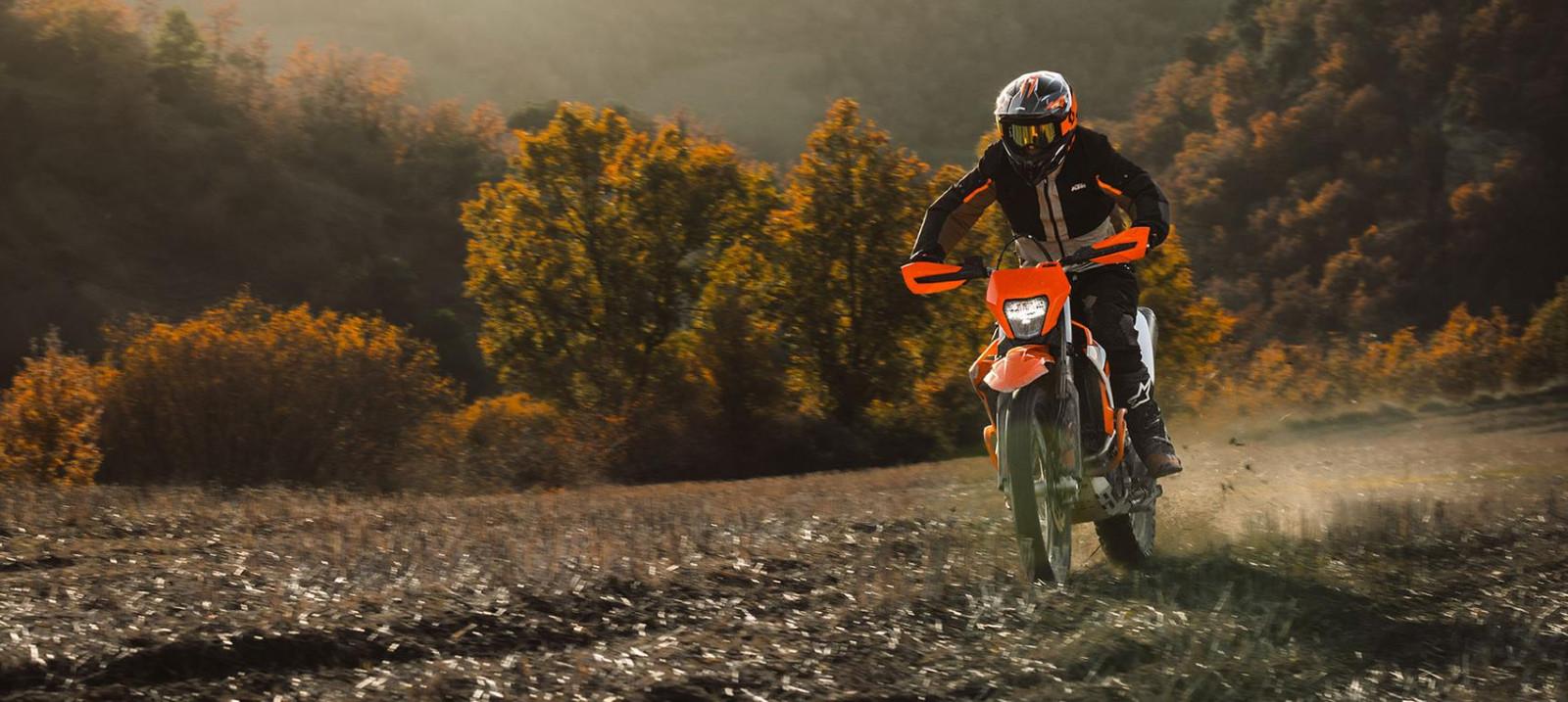 KTM ALL TERRAIN ° KTM I ktm I 690 ENDURO R I Sport