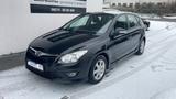 Hyundai i30 1.4  orginal 67000km 1Jahr Premium Garantie - Hyundai i30 Gebrauchtwagen in Frankfurt