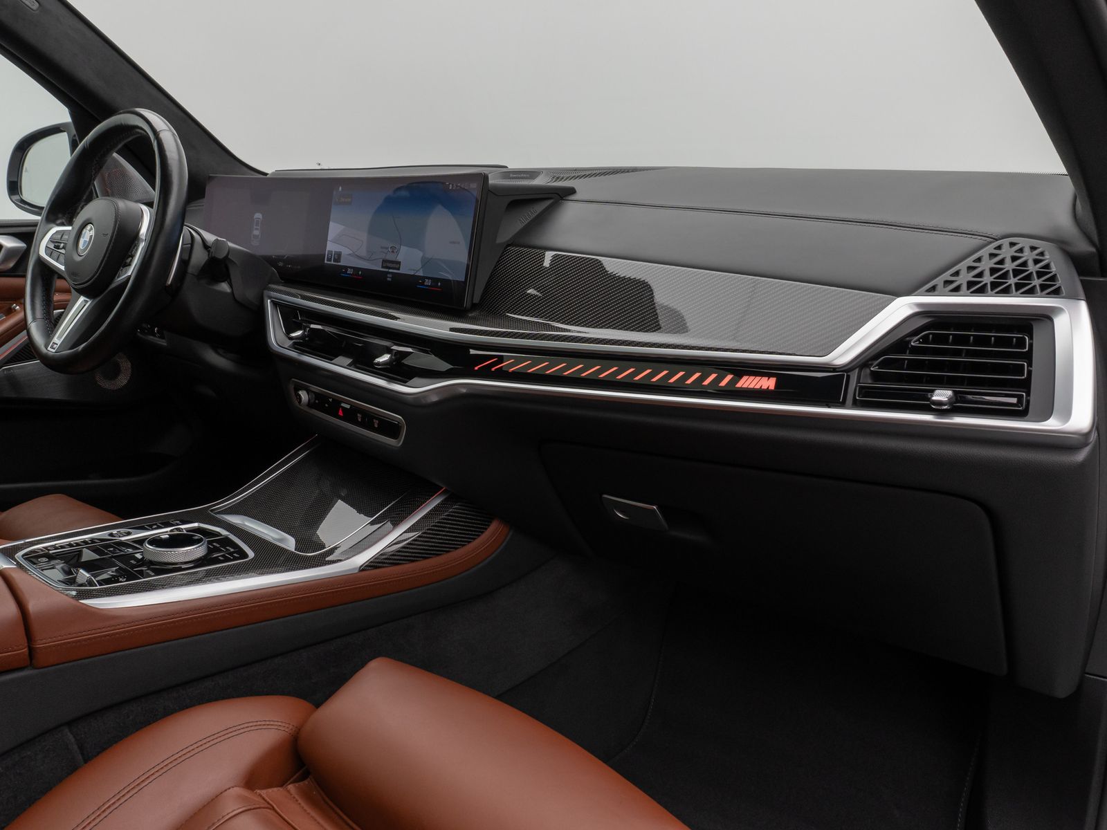 Fahrzeugabbildung BMW X7 M60i xD B&W Panorama HUD 360° Individual 22"