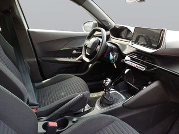 Peugeot 2008 - 11