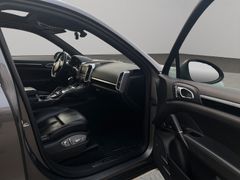 PORSCHE Cayenne S Diesel 8xBereift|Bose|Luftfahrwerk