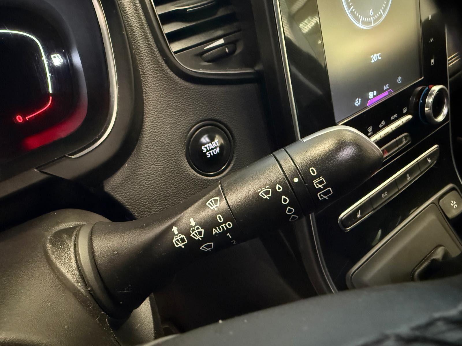 Fahrzeugabbildung Renault Scenic ENERGY dCi 160 EDC Bose Edition/ 7.SITZER