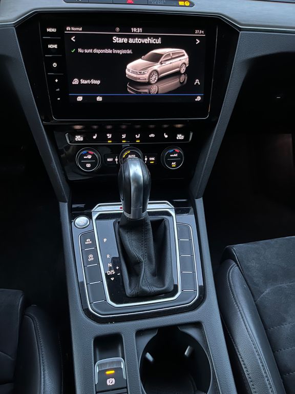 Image of Volkswagen Passat