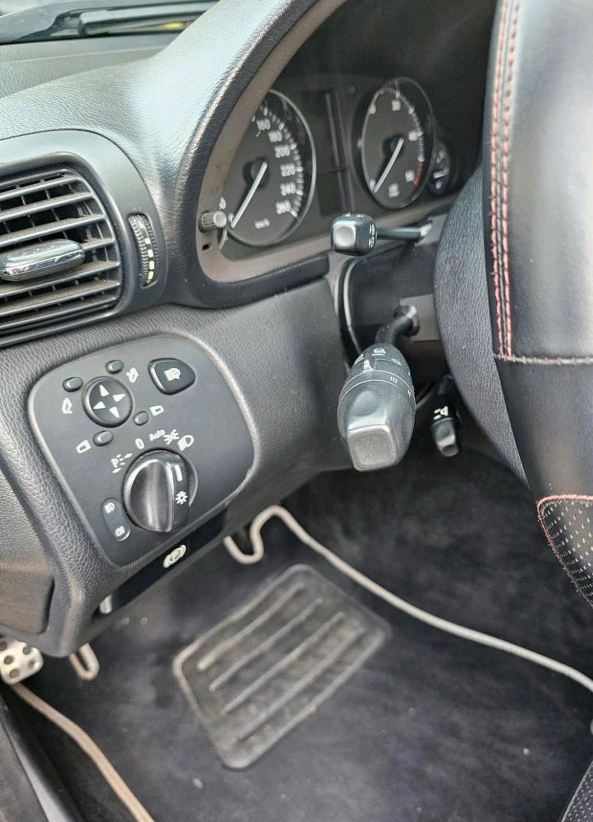 Mercedes-Benz 220 2005 — photo 12