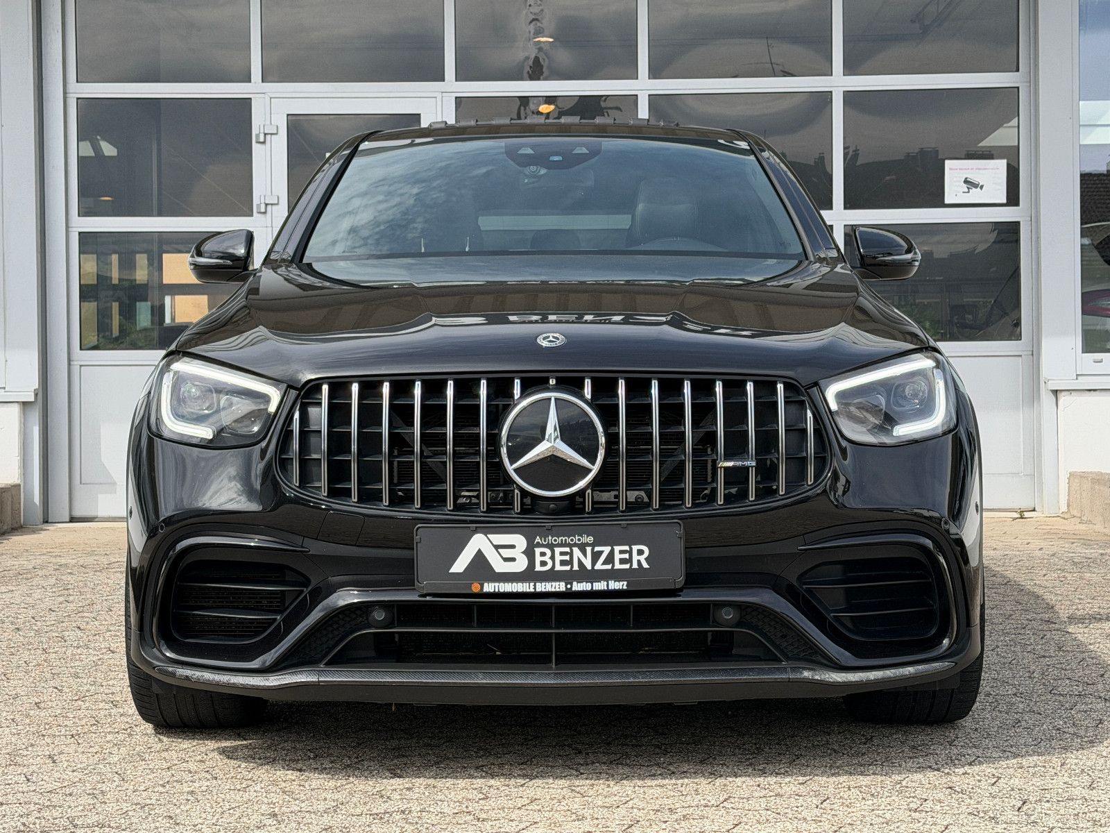 Fahrzeugabbildung Mercedes-Benz GLC 63 AMG Coupe/MBUX/Ambiente/Schiebedach/Kam/