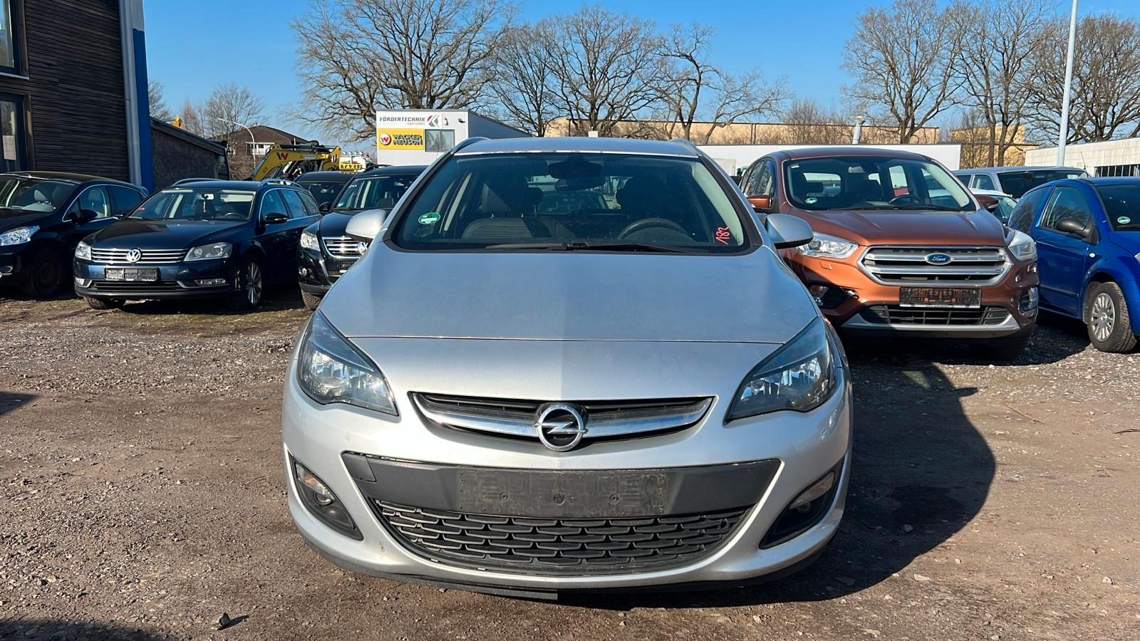 Opel Astra J Sports Tourer Edition