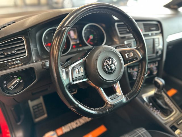 Volkswagen Golf *1.HAND*PANO*STHZ*AHK*ACC*NAV*2-ZONEN*