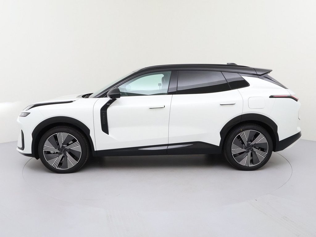 Lynk & Co 08