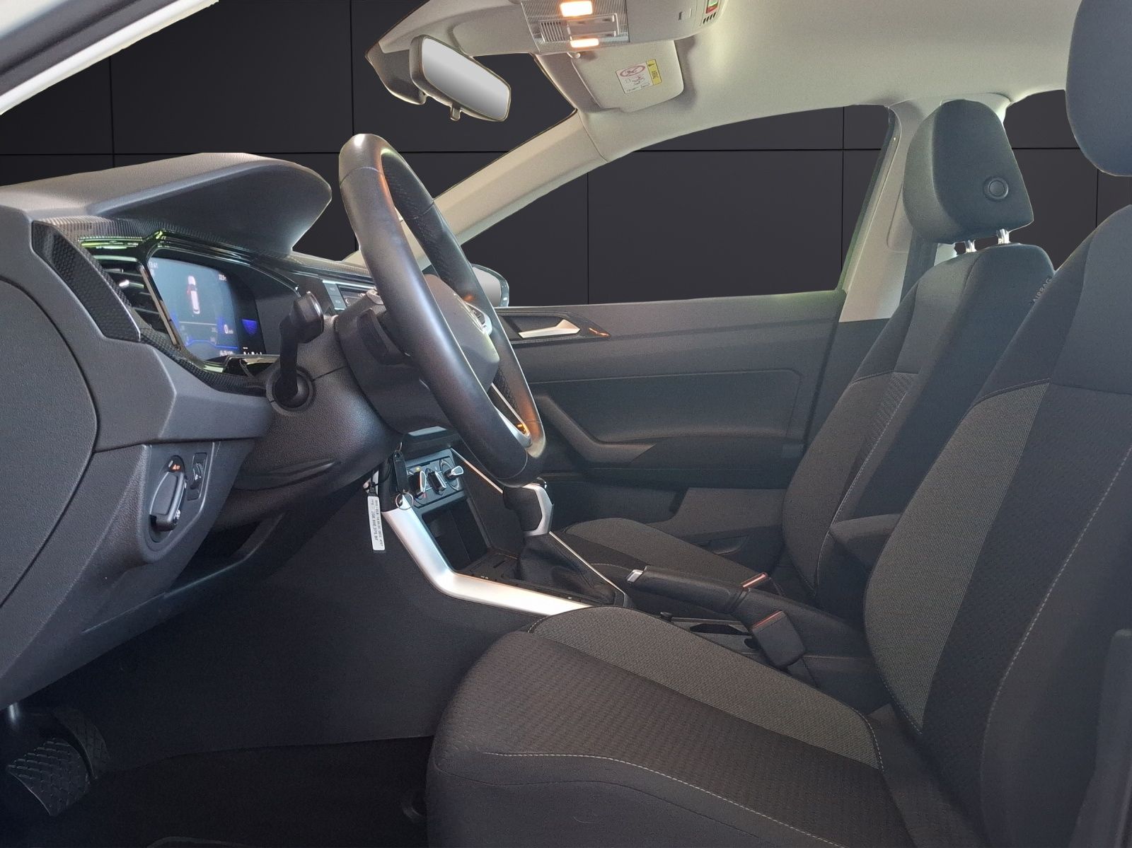 Fahrzeugabbildung Volkswagen Polo TSI Life DSG LED CarPlay AID GRA PDC