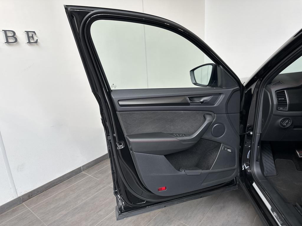 Skoda Kodiaq 2024 г. Чёрный, пробег 38450 км