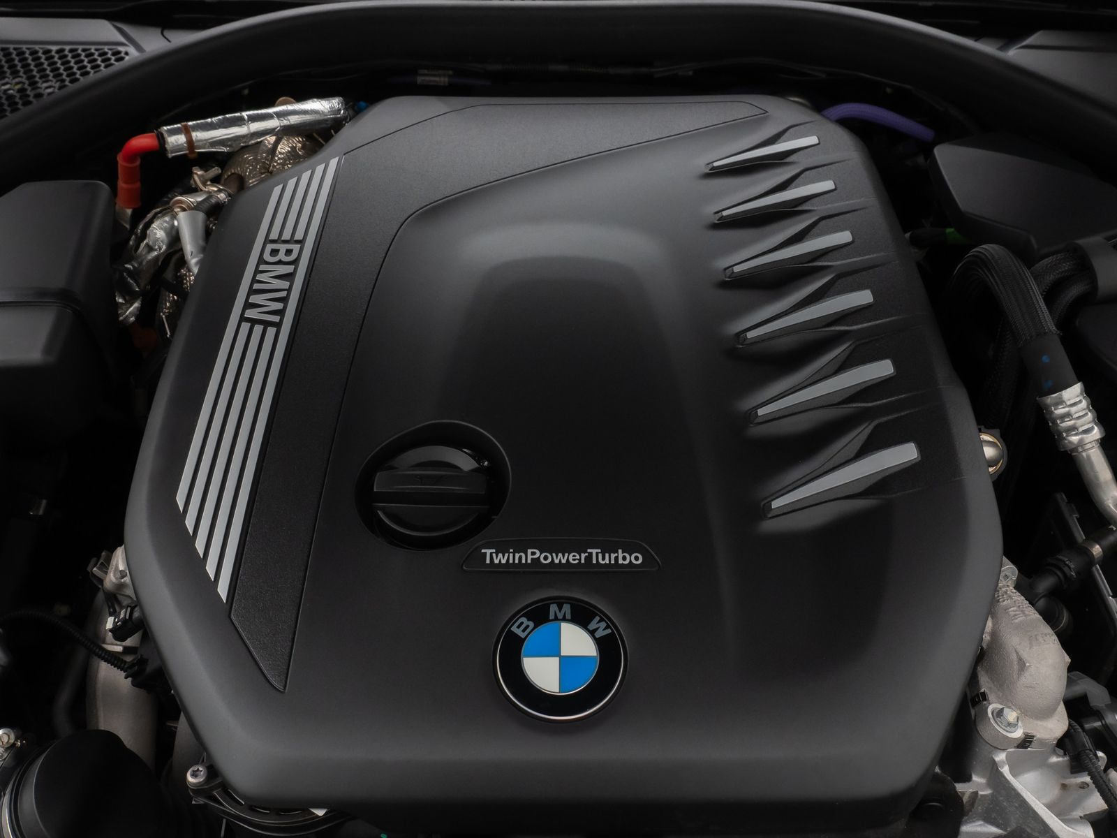 Fahrzeugabbildung BMW 330d xD Sport Line Pano Kamera Laser HUD DAB H/K