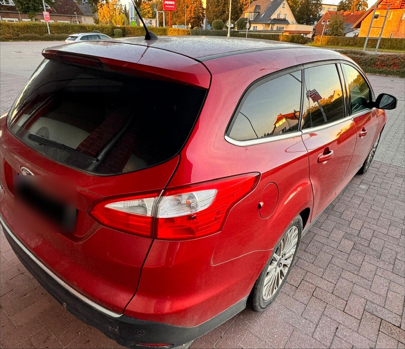 Ford Focus 2011 — двигун 150 HP (110kW)