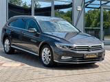 Volkswagen Passat LED AHK ACC+ LEDER - Volkswagen Passat Variant in Karlsruhe