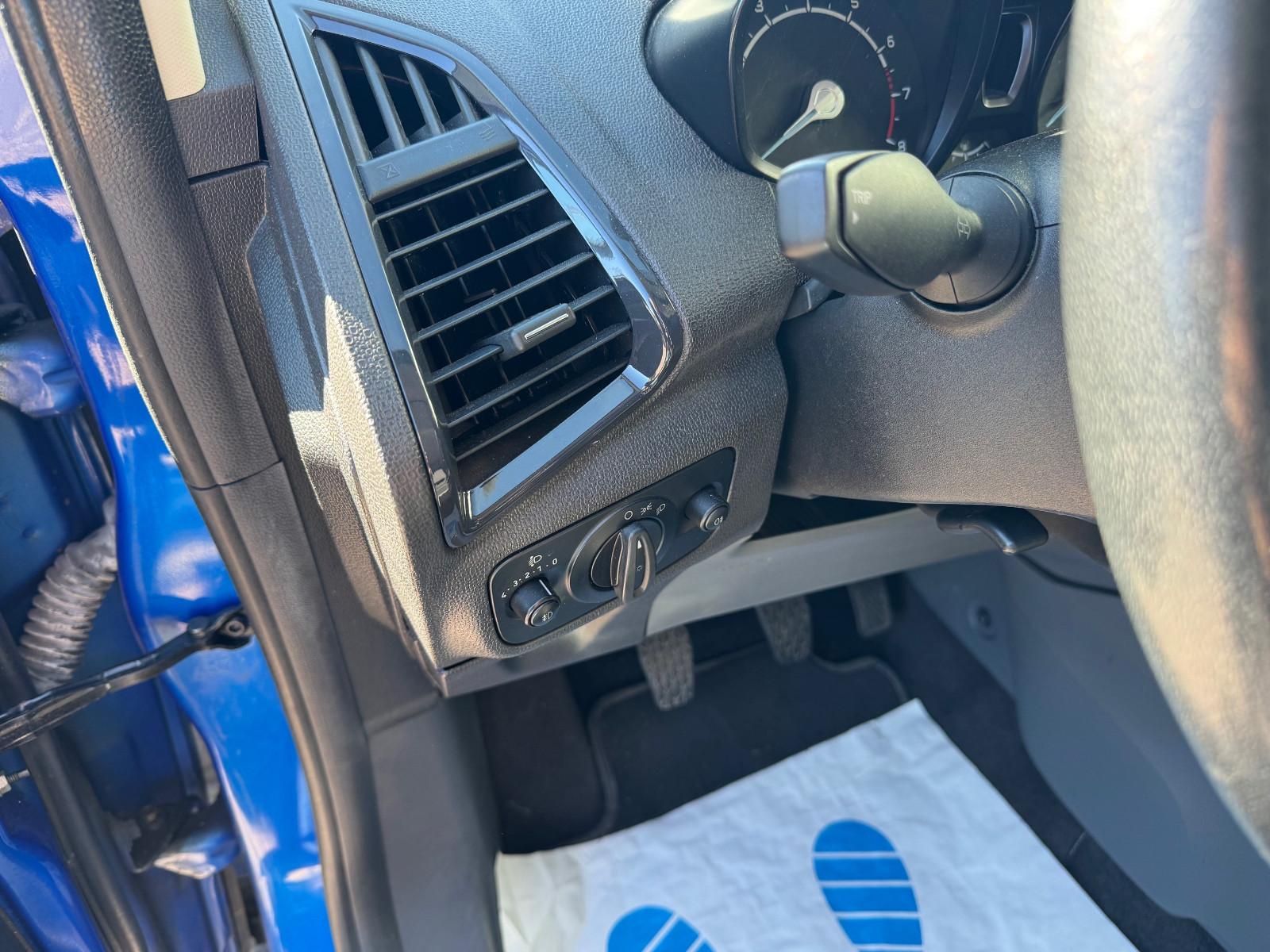 Ford EcoSport 2015 — photo 13