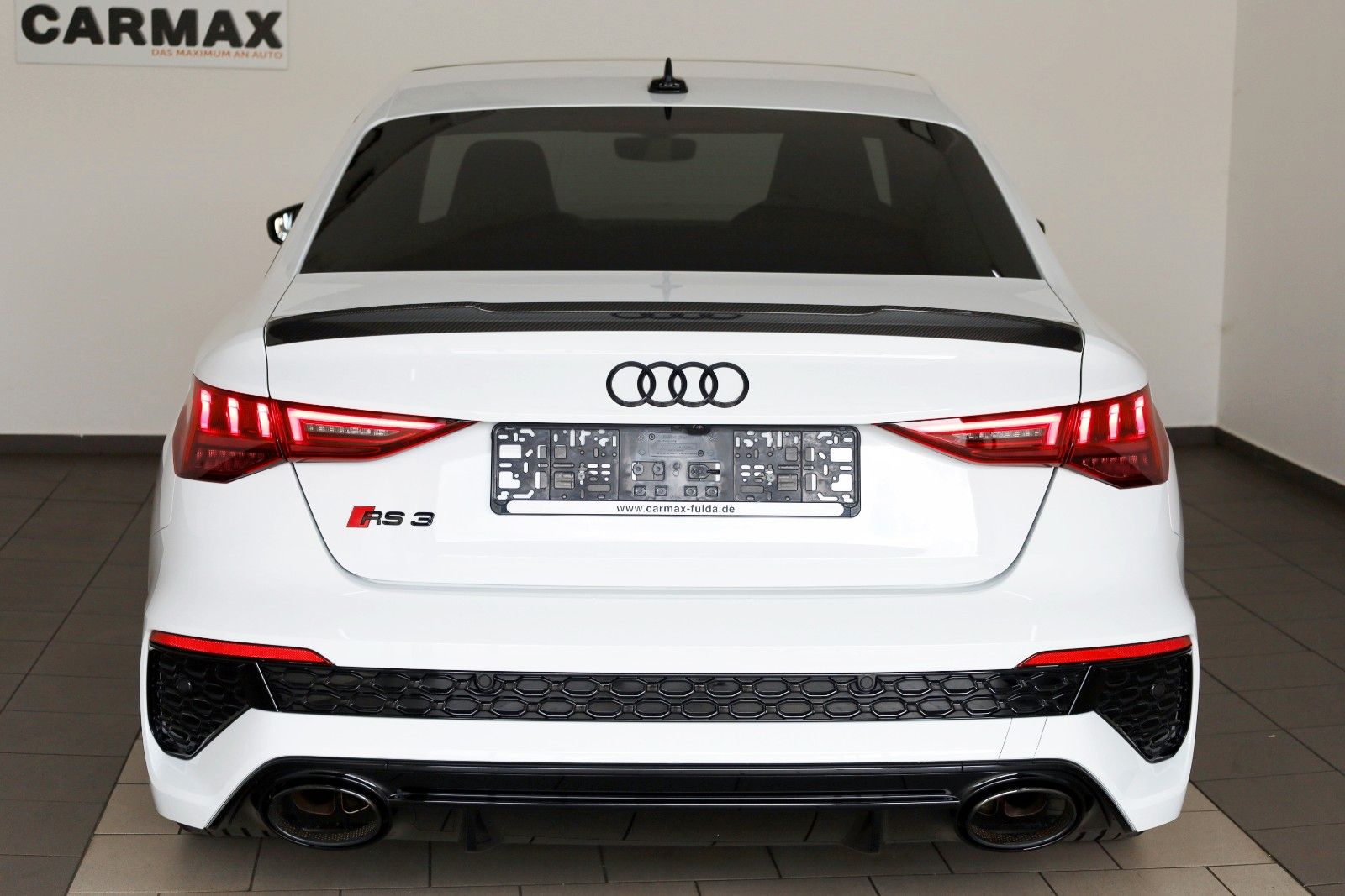 Fahrzeugabbildung Audi RS3 Lim. , RS-Designpaket, HUD,Panorama,Matrix