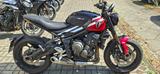 Triumph Trident 660 NEUES MODELL TOP ZUSTAND - TRIUMPH TRIDENT