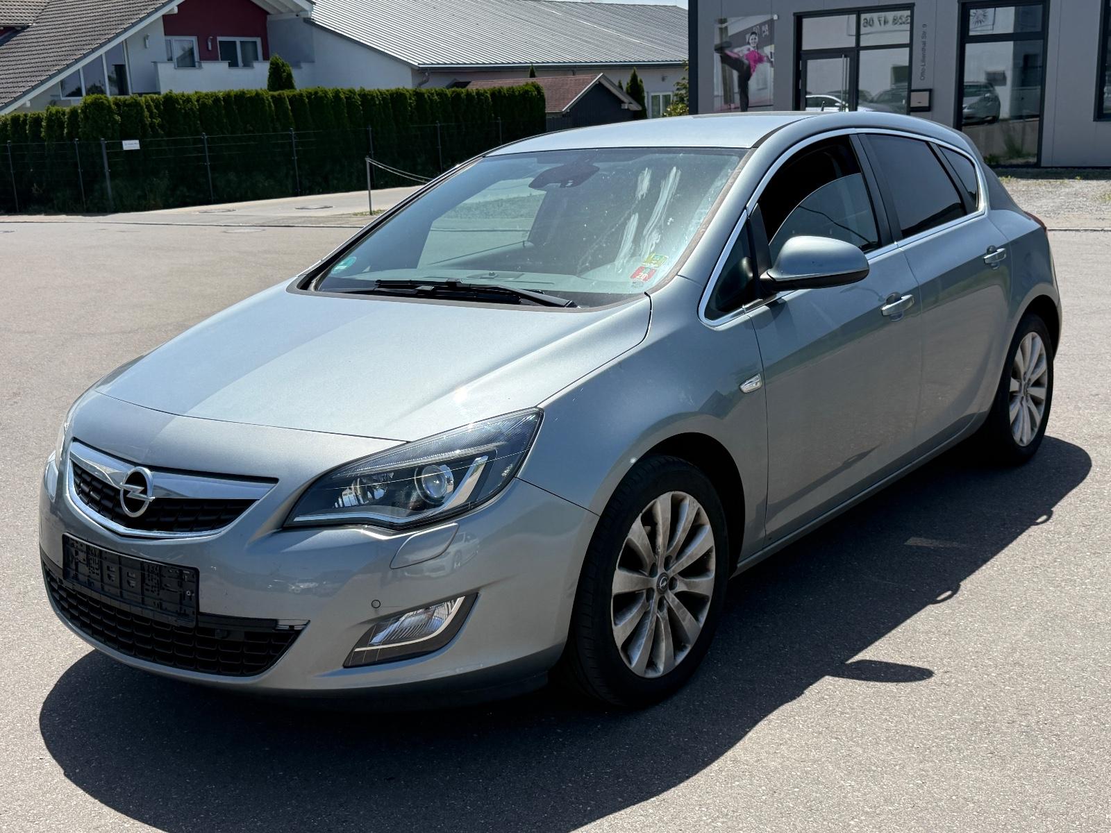 Opel Astra J Lim. 5-trg. Innovation/AUTOMATIK/EURO5/