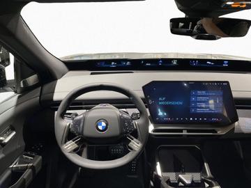 2026 BMW IX3 缩略图 13