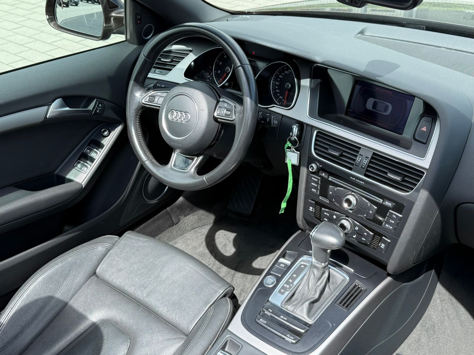Fahrzeugabbildung Audi A5 Cabriolet 2.0 TFSI quattro S Line