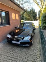 Mercedes-Benz C 230 - - Mercedes C 230 mit Schiebedach