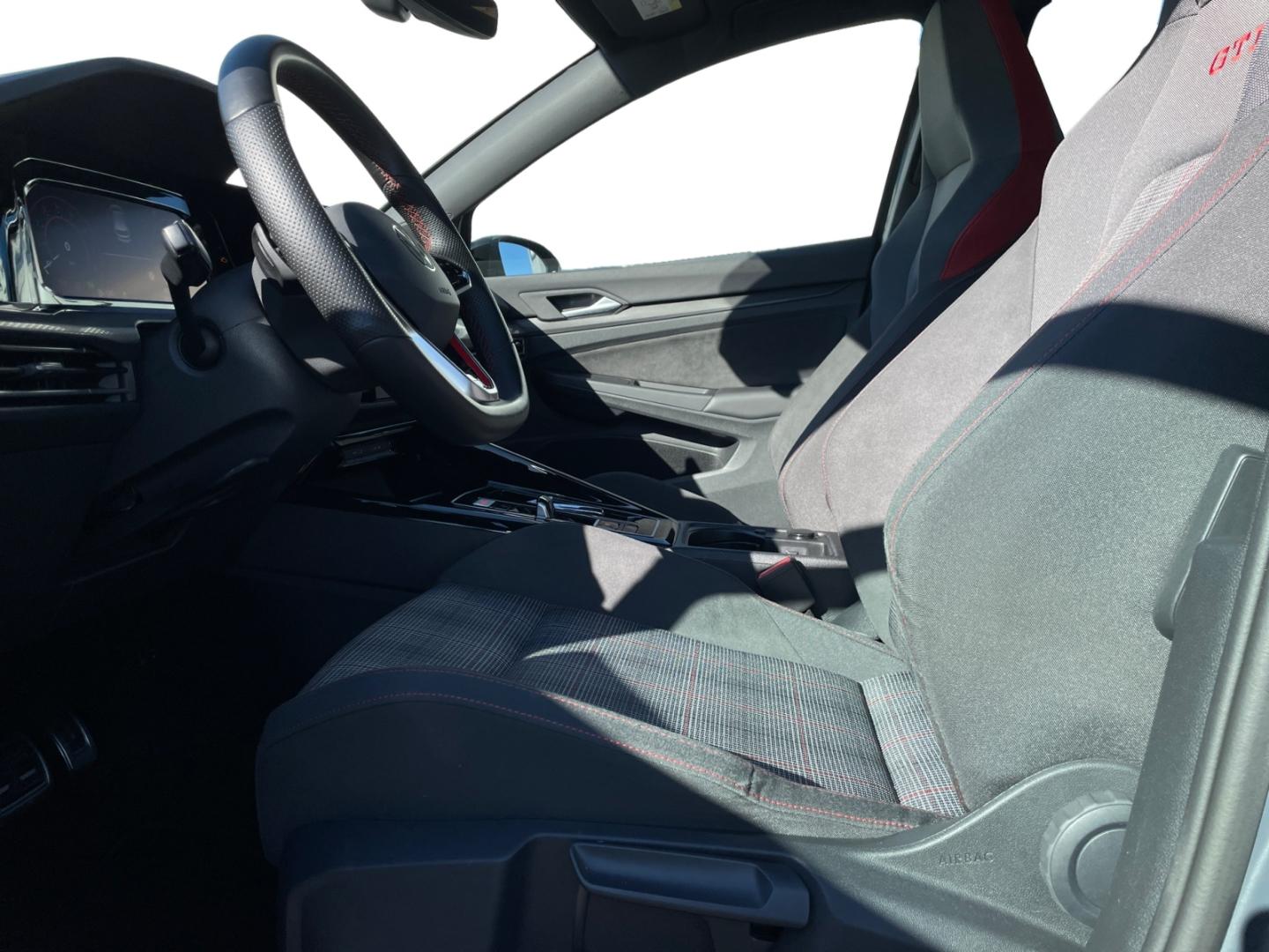 Volkswagen Golf GTI 2.0 TSI DSG MATRIX/NAVI/KAMERA/APP/VC++, миниатюра 9