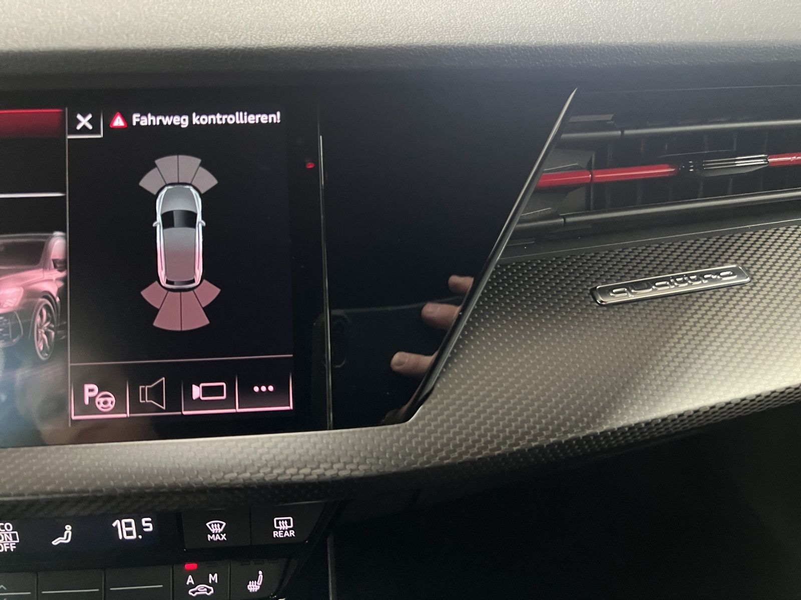 Audi RS3 - Bild 24
