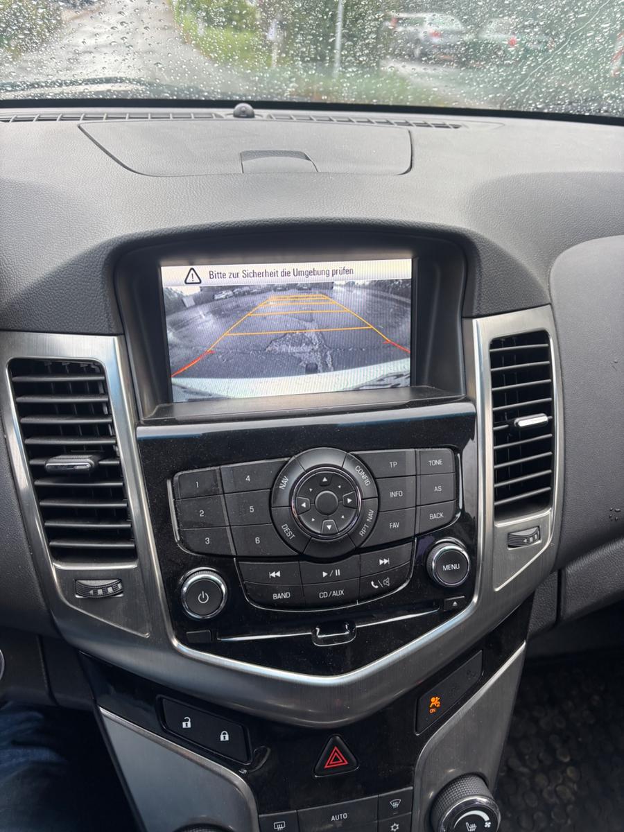 Chevrolet Cruze 2013 — photo 11