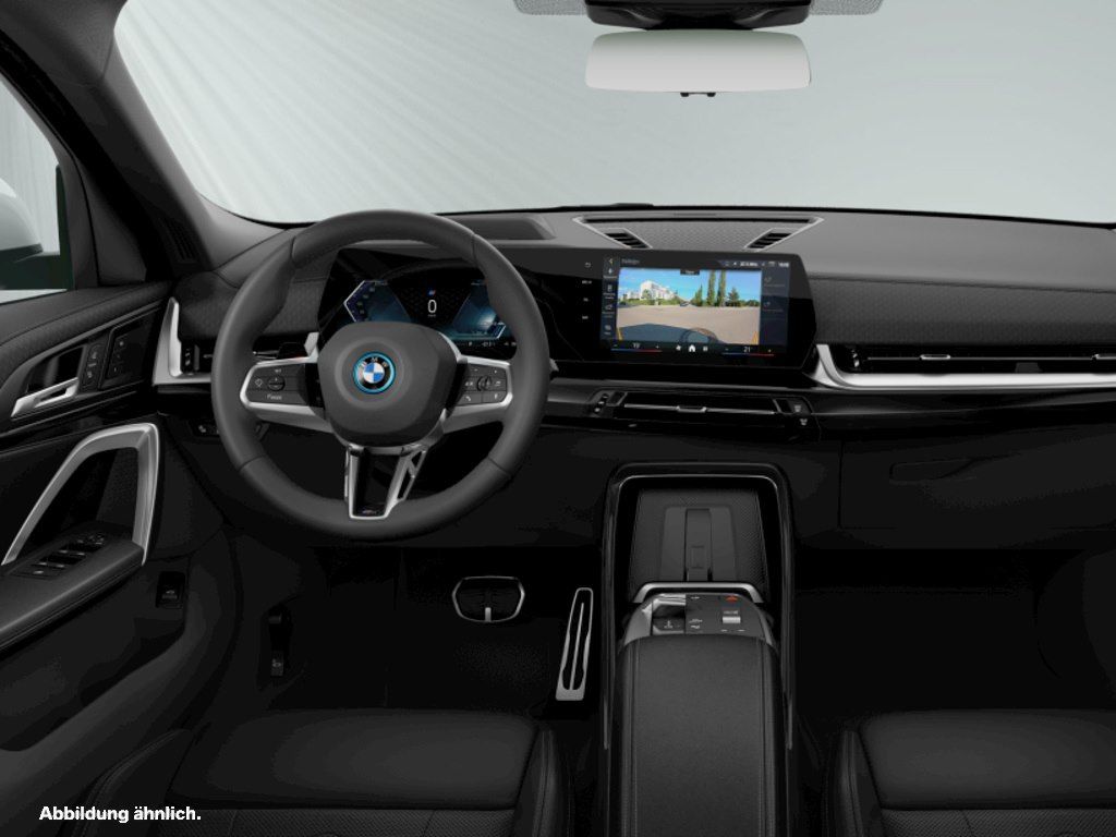 BMW iX2 - Bild 5