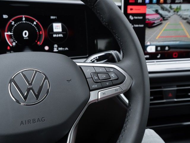 Tiguan Elegance TDI DSG Navi AHK 8-fach
