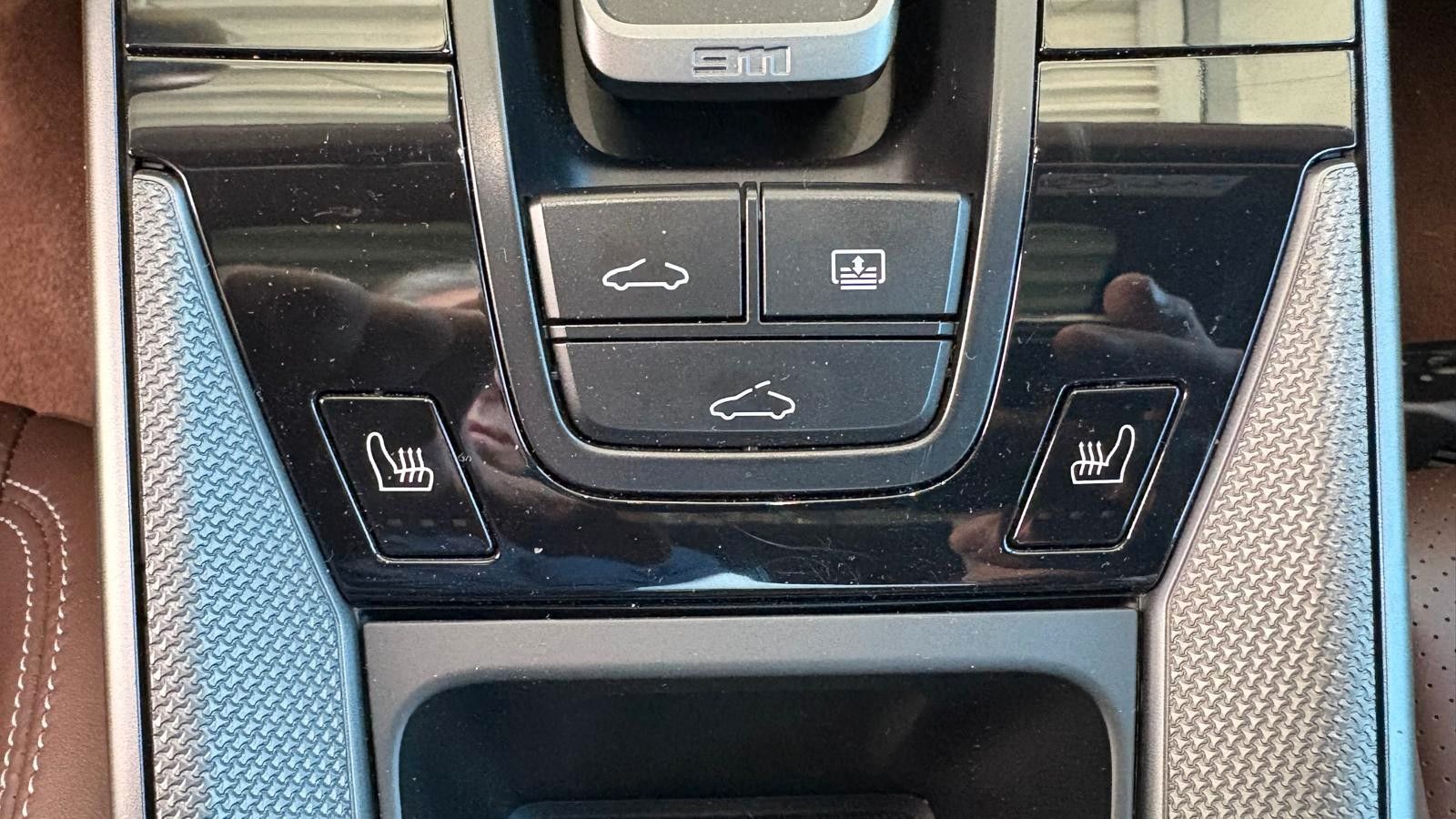 Fahrzeugabbildung Porsche 992 4 S/Lift/Vierradlenkung/Sonnendach/Voll!