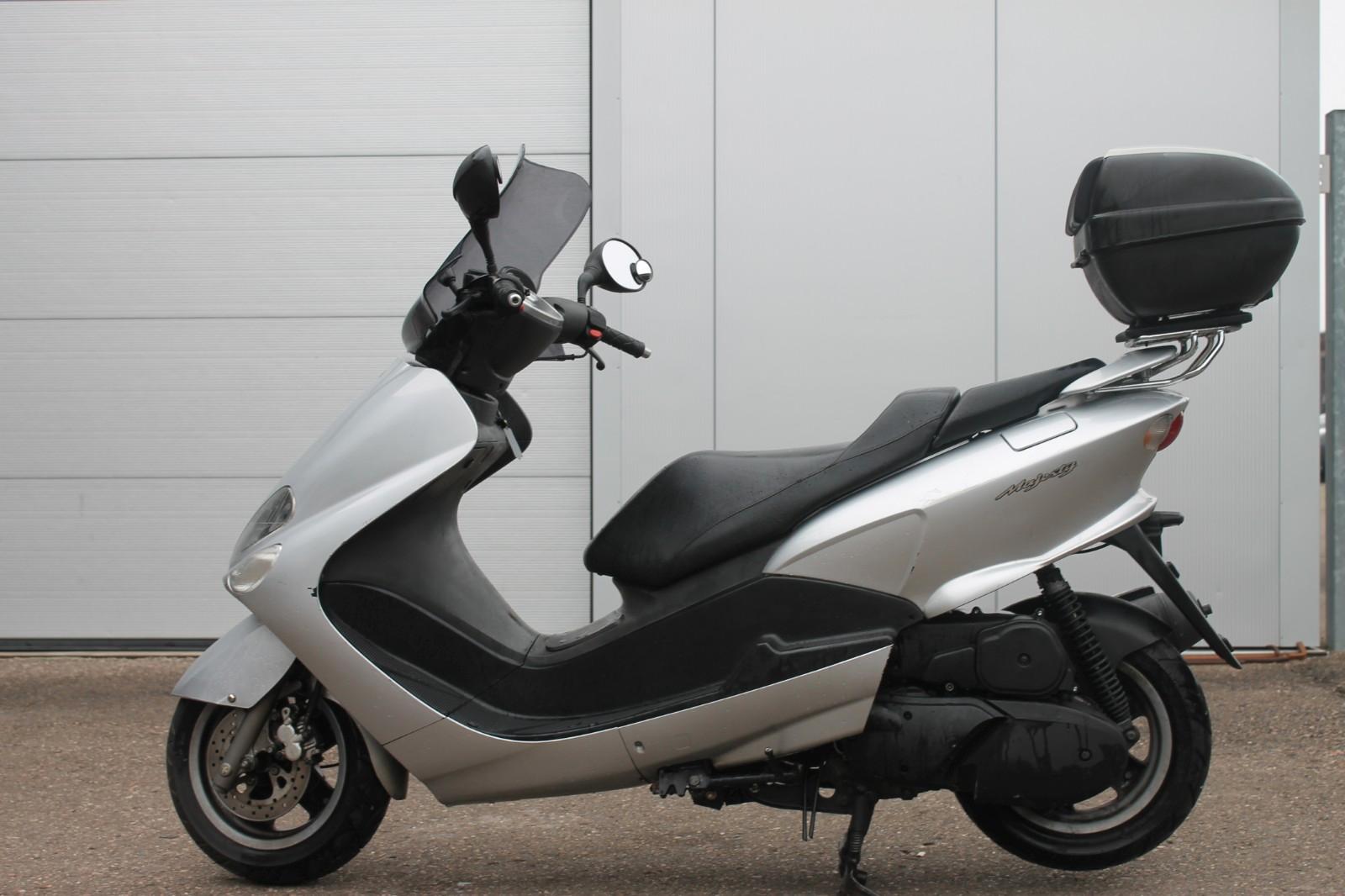 Yamaha YP 125 Majesty