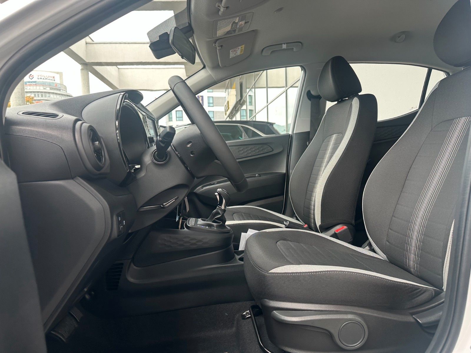 Fahrzeugabbildung Hyundai i10 1.2 79 PS AT Trend Navi/Kamera/SHZ !
