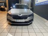 Skoda Superb Combi L&K iV Pano Leder Automatik Matrix - Skoda Superb mit Hybrid-Antrieb