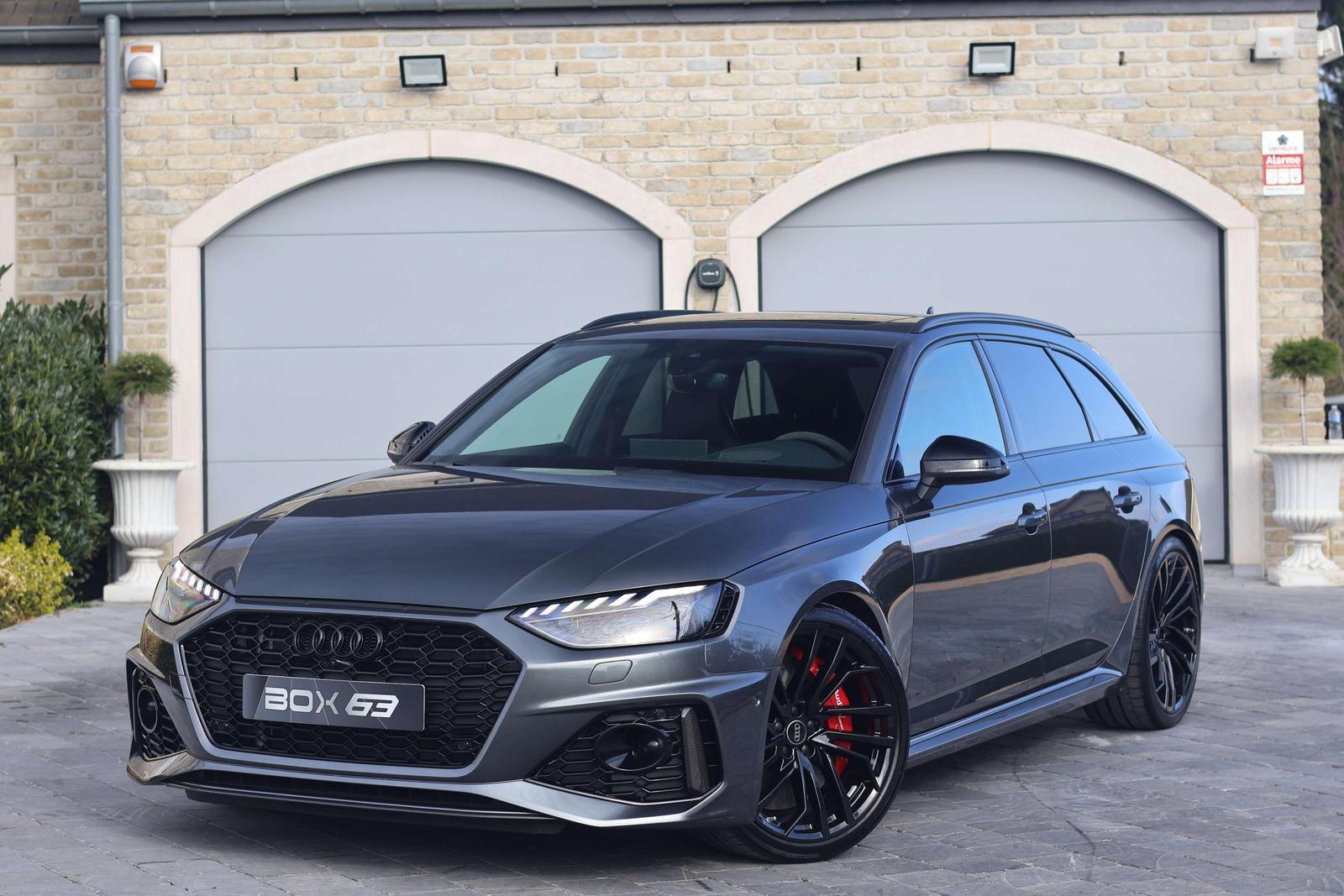 Audi RS4 CERAMIC *B O *PANO *DRC *MATRIX *360 *RS DES