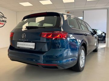 Volkswagen Passat Variant - 2