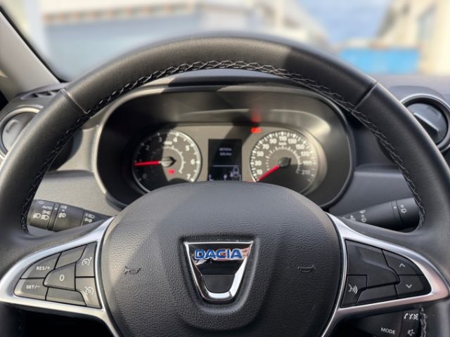 Fahrzeugabbildung Dacia Duster Comfort TCe 130 2WD +KLIMA+SHZ+PDC+CARPLA