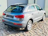 Audi Q3 2.0 TFSI DSG Quattro +AHK+XENON+PDC+SHZ+ - mit Benzin-Antrieb: Geländewagen, 2.0