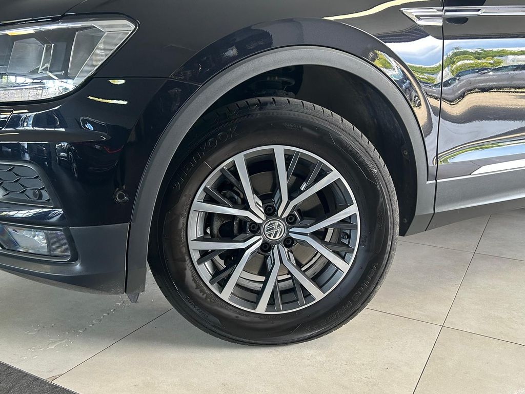 Volkswagen Tiguan Allspace DSG COMFORTL*NAVI*ViCo*PANO*AHK*