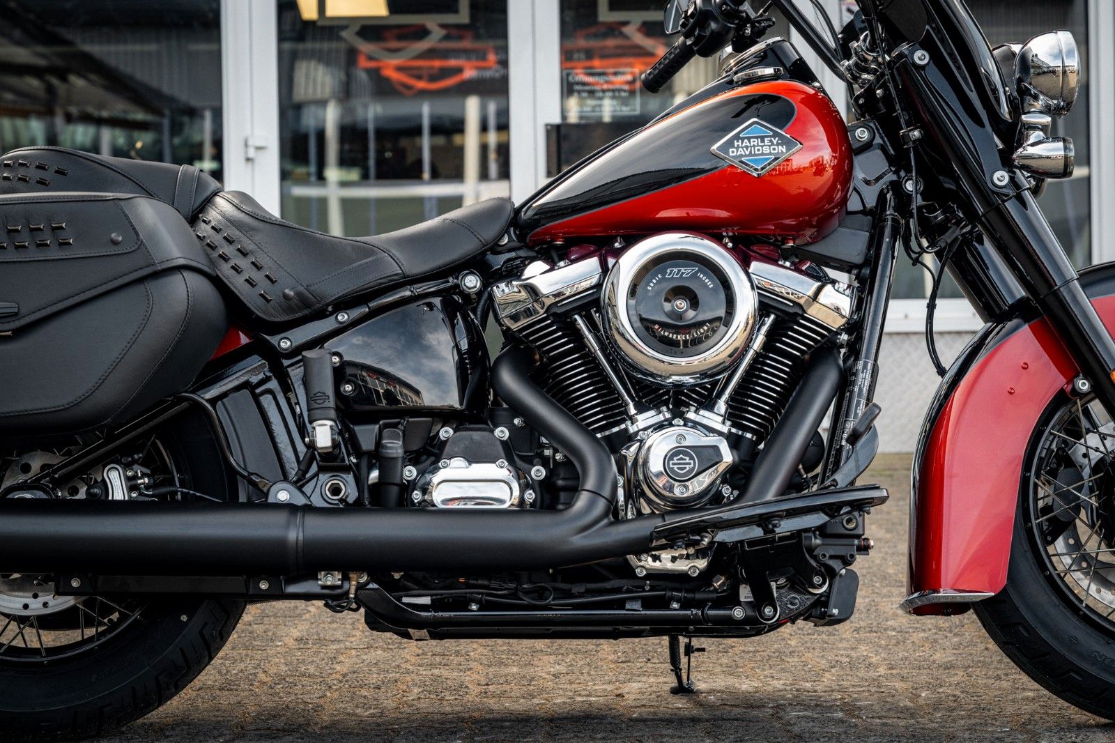 Fahrzeugabbildung Harley-Davidson HERITAGE CLASSIC FLHC 117 MY25 - Kurzfristig ver