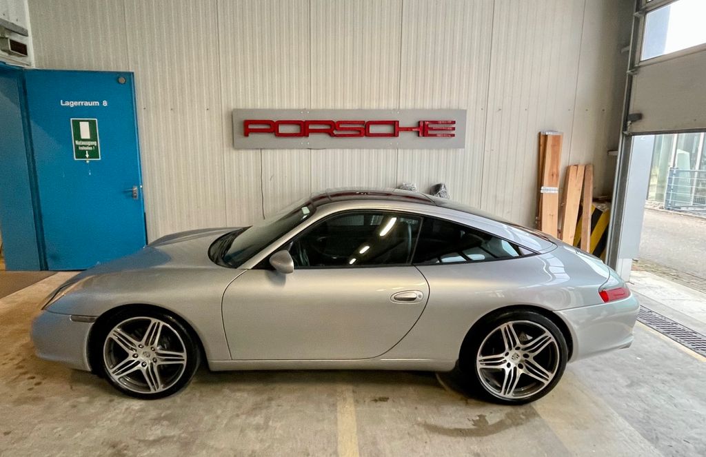 Porsche 996